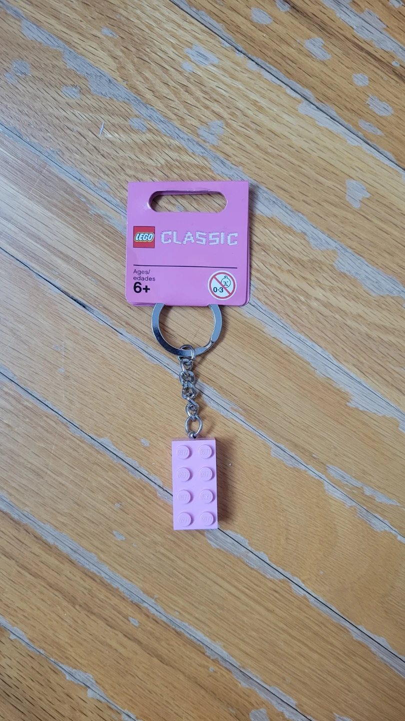 LEGO Classic Pink Brick Keychain
