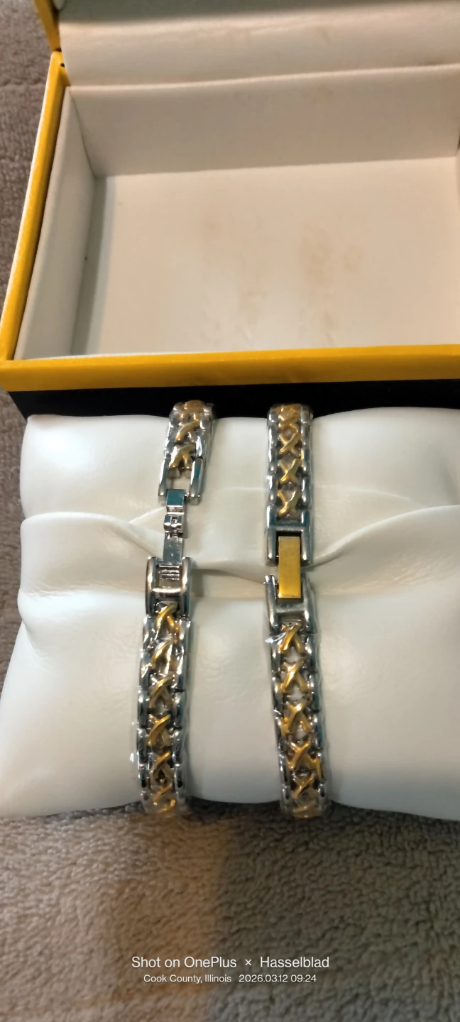 TWELVE Quartz Watch & Matching Bracelet - photo 2