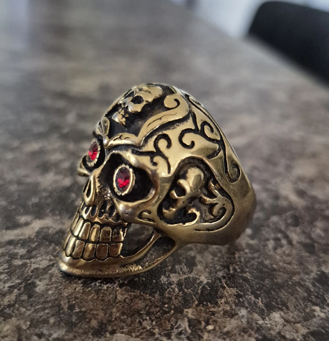 Skull Ring with Red Gemstone Eyes - photo 2