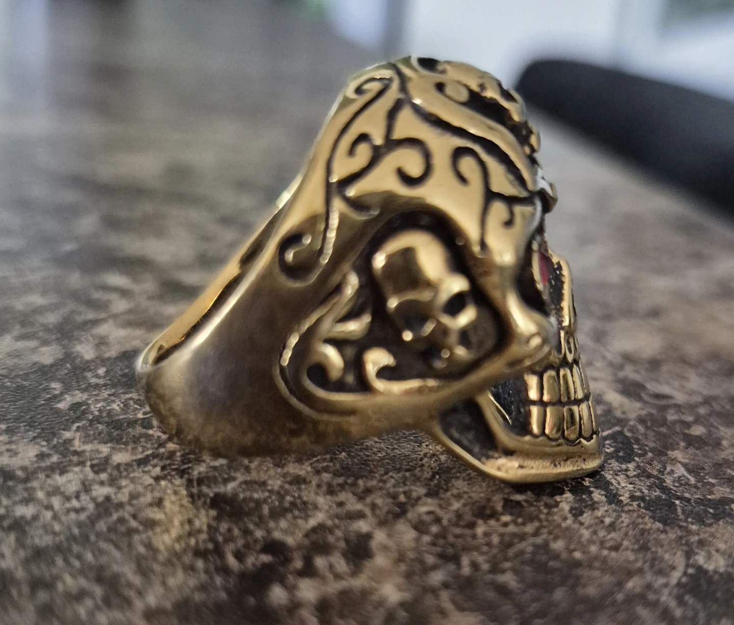 Skull Ring with Red Gemstone Eyes - photo 3
