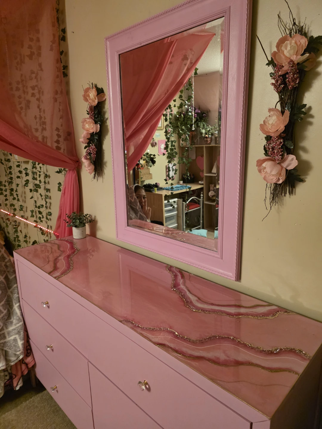 Pink Geode Resin Art Dresser Top - photo 2