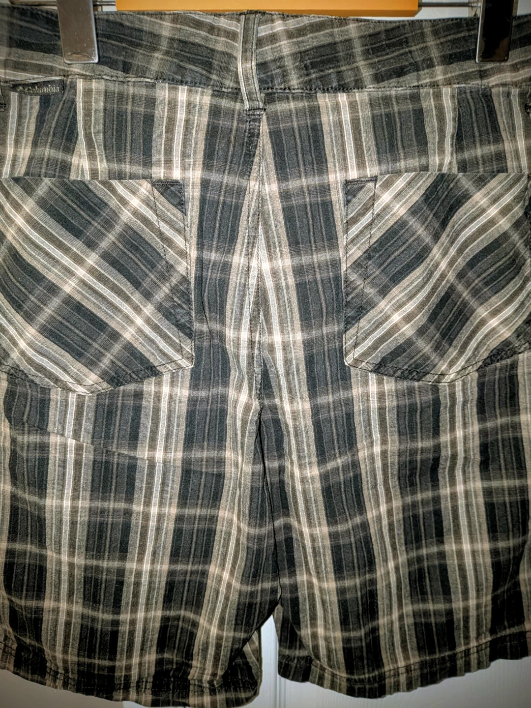 Columbia Plaid Shorts Medium NWOT - photo 3