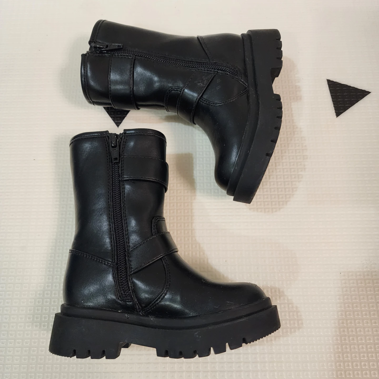 Size 7C toddler Black Buckle Boots - photo 4
