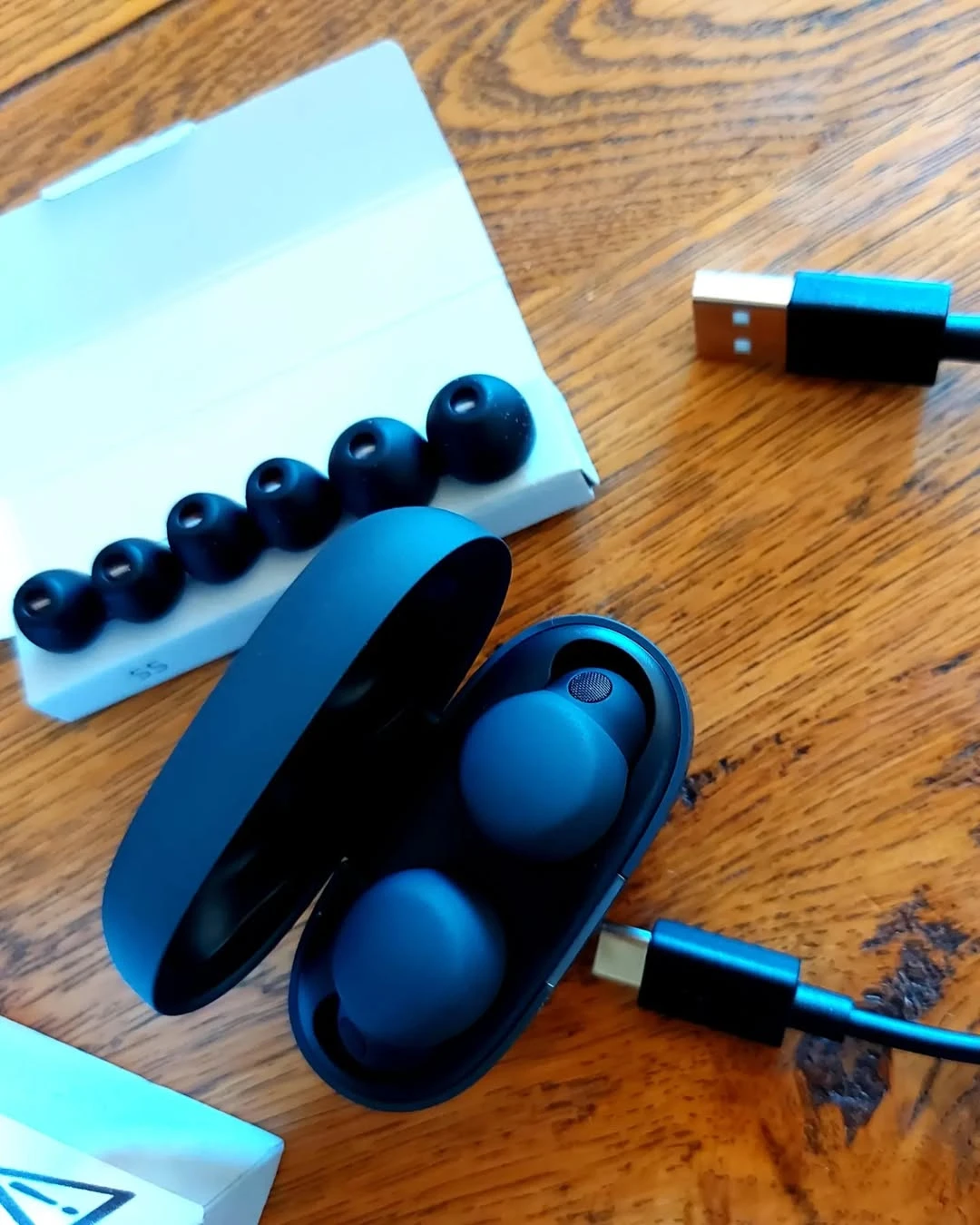 Sony LinkBuds S Truly Wireless Noise Cancelling Earbud - photo 2