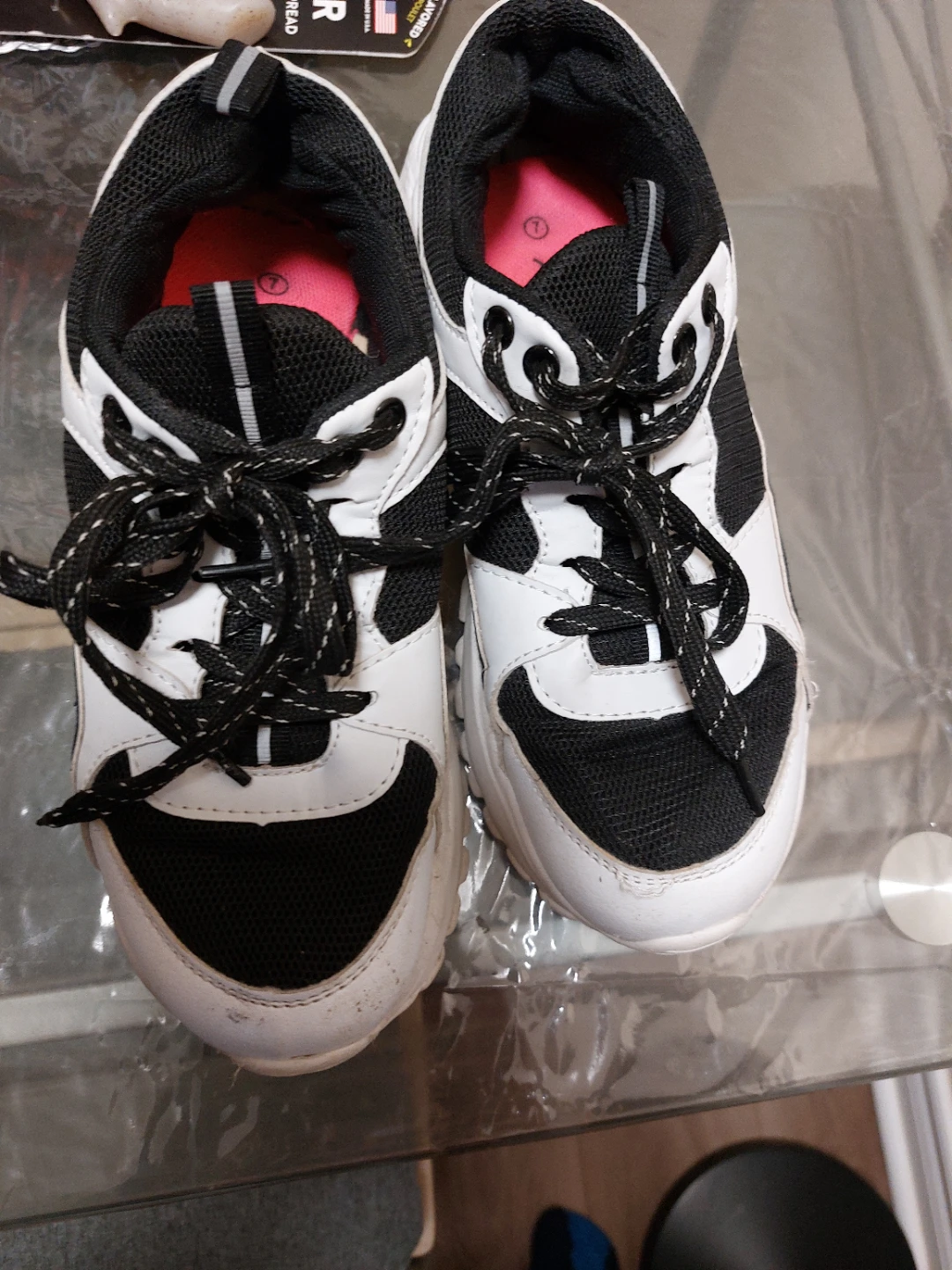 Ardene womans Running Shoes Black & White Size 7 - photo 3