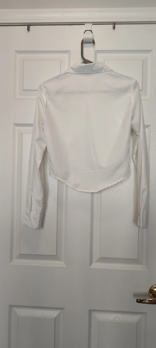 White Button-Up Long Sleeve Cropped Shirt - photo 2