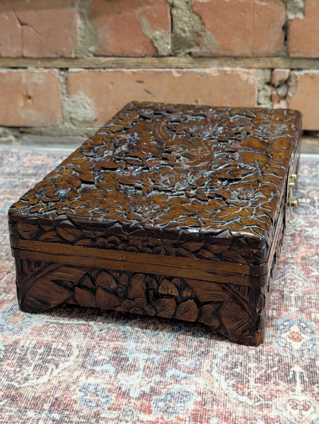 Vintage 1960's Chinese camphor hand carved jewelry trinket box - photo 5