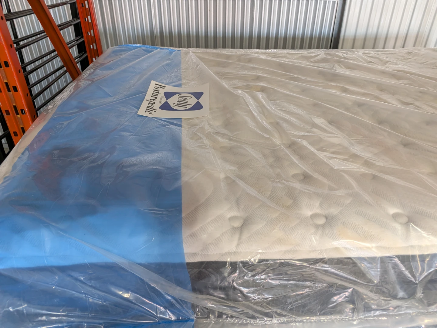 Sealy Posturepedic Mattress - photo 2