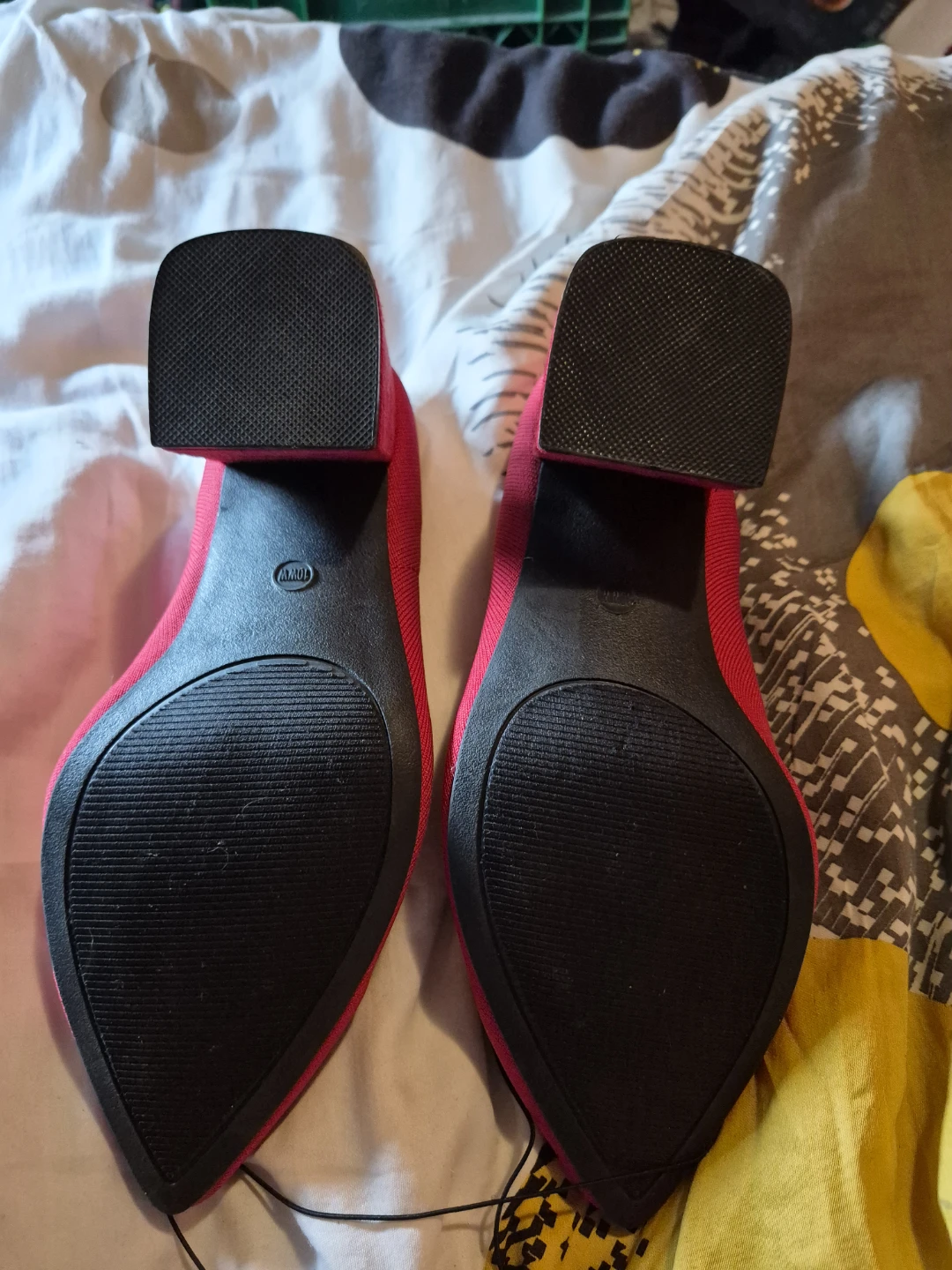 Torrid Women's Red Pointed Toe Bow Flats Shoes - Size 10 - photo 2