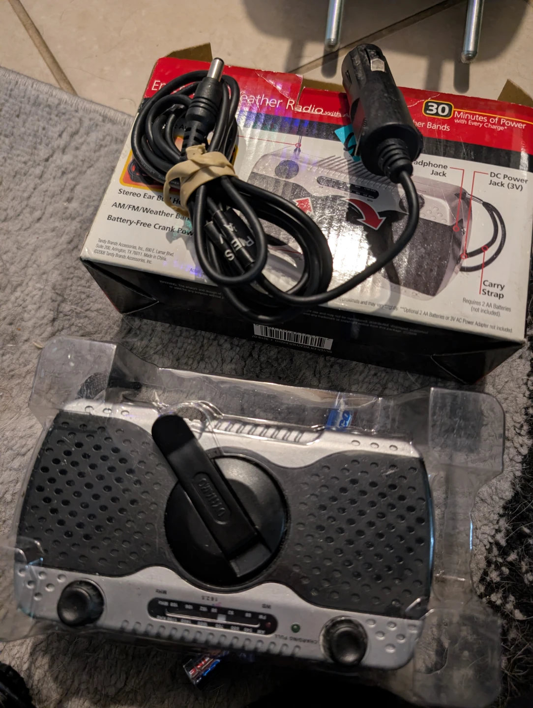 Crank Radio AM/FM/WB - photo 4