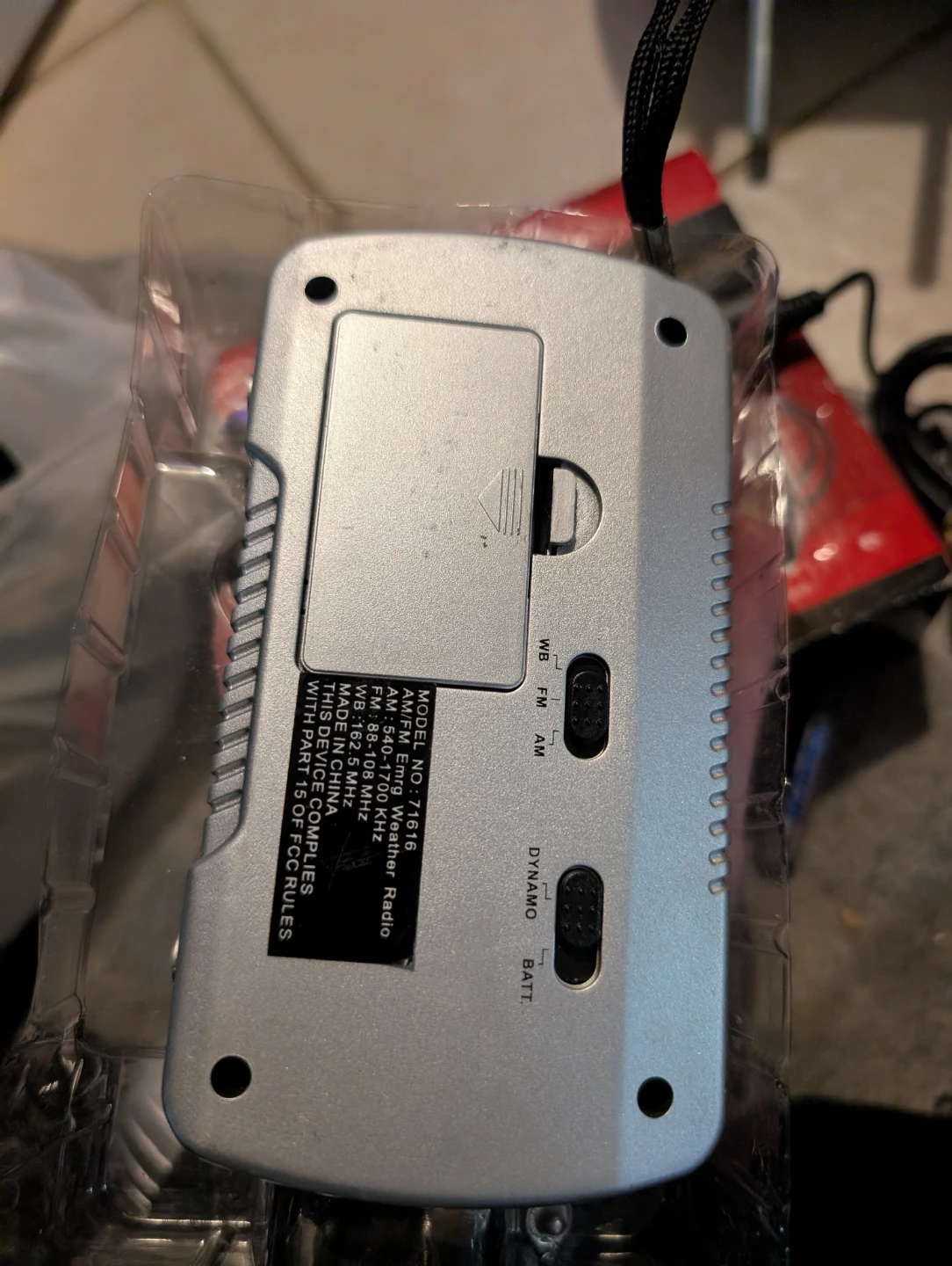 Crank Radio AM/FM/WB - photo 5