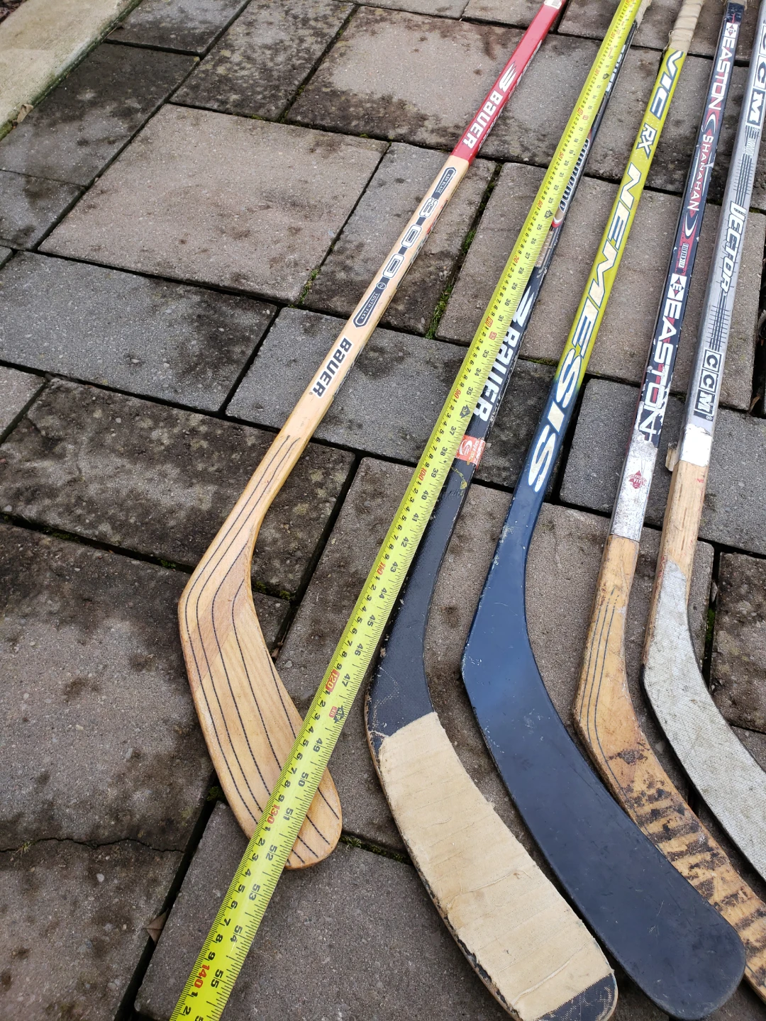 Hockey sticks $20each - photo 4