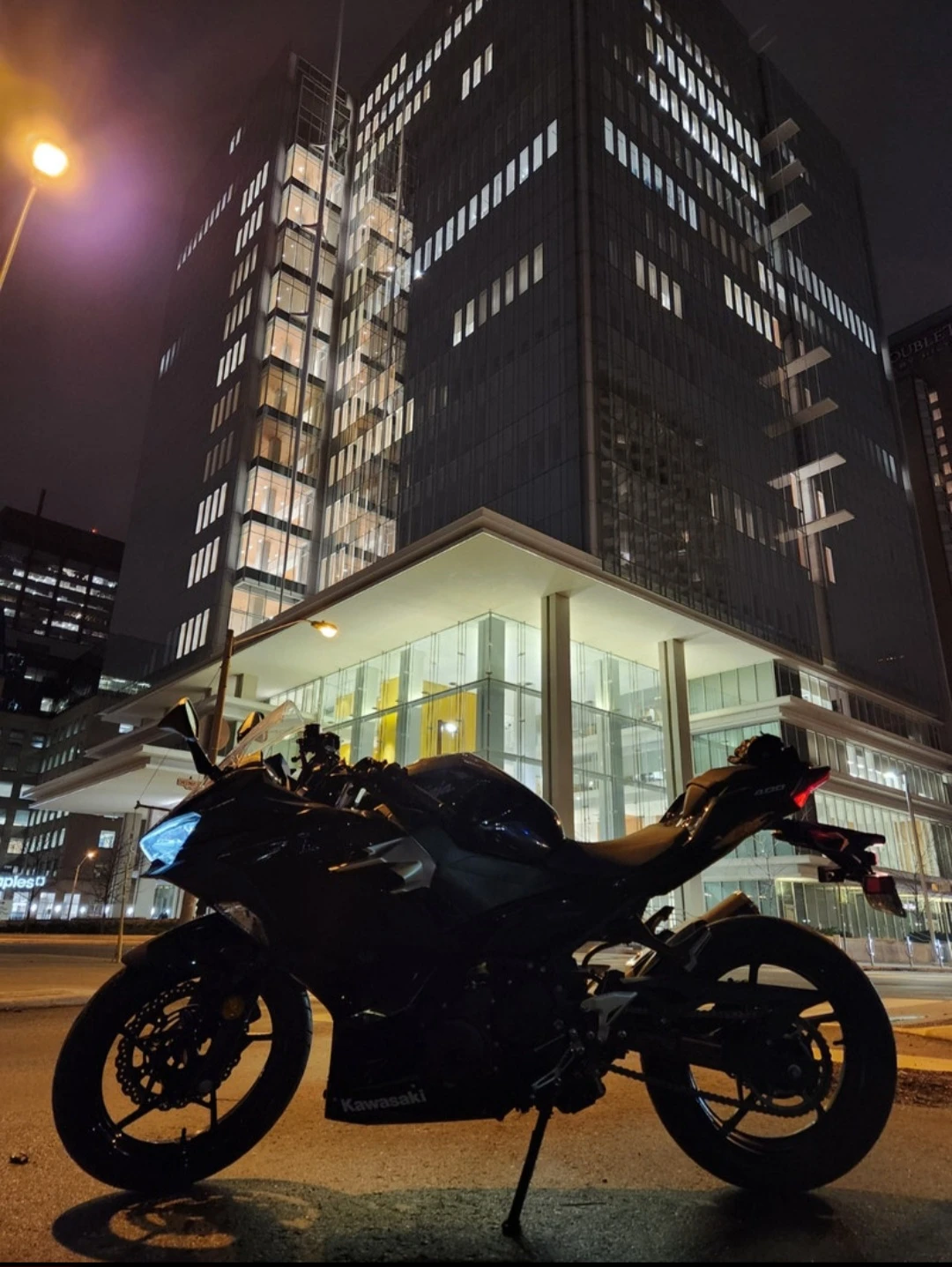 2018 Kawasaki Ninja 400 - photo 3