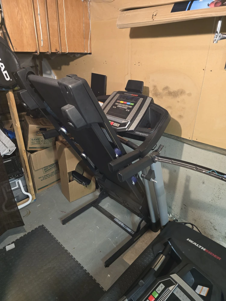 HealthRider H70X Treadmill - photo 4