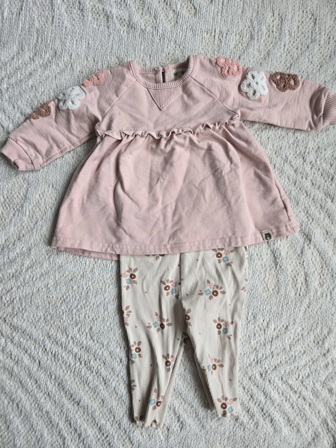 Organic Rabbit + Bear Baby Outfit * 3-6 months