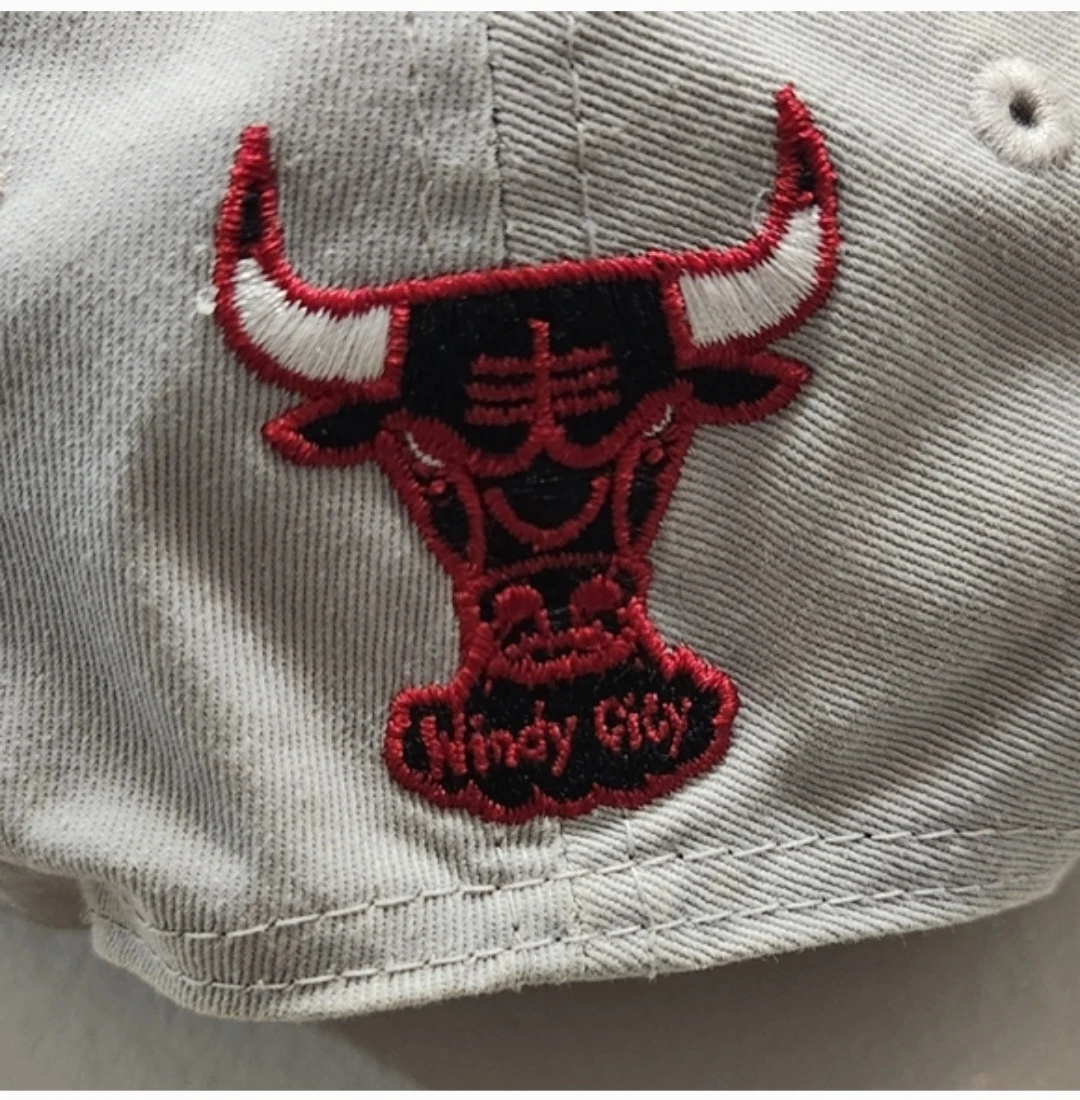 New Era Chicago Bulls 9FIFTY Snapback Hat - photo 5
