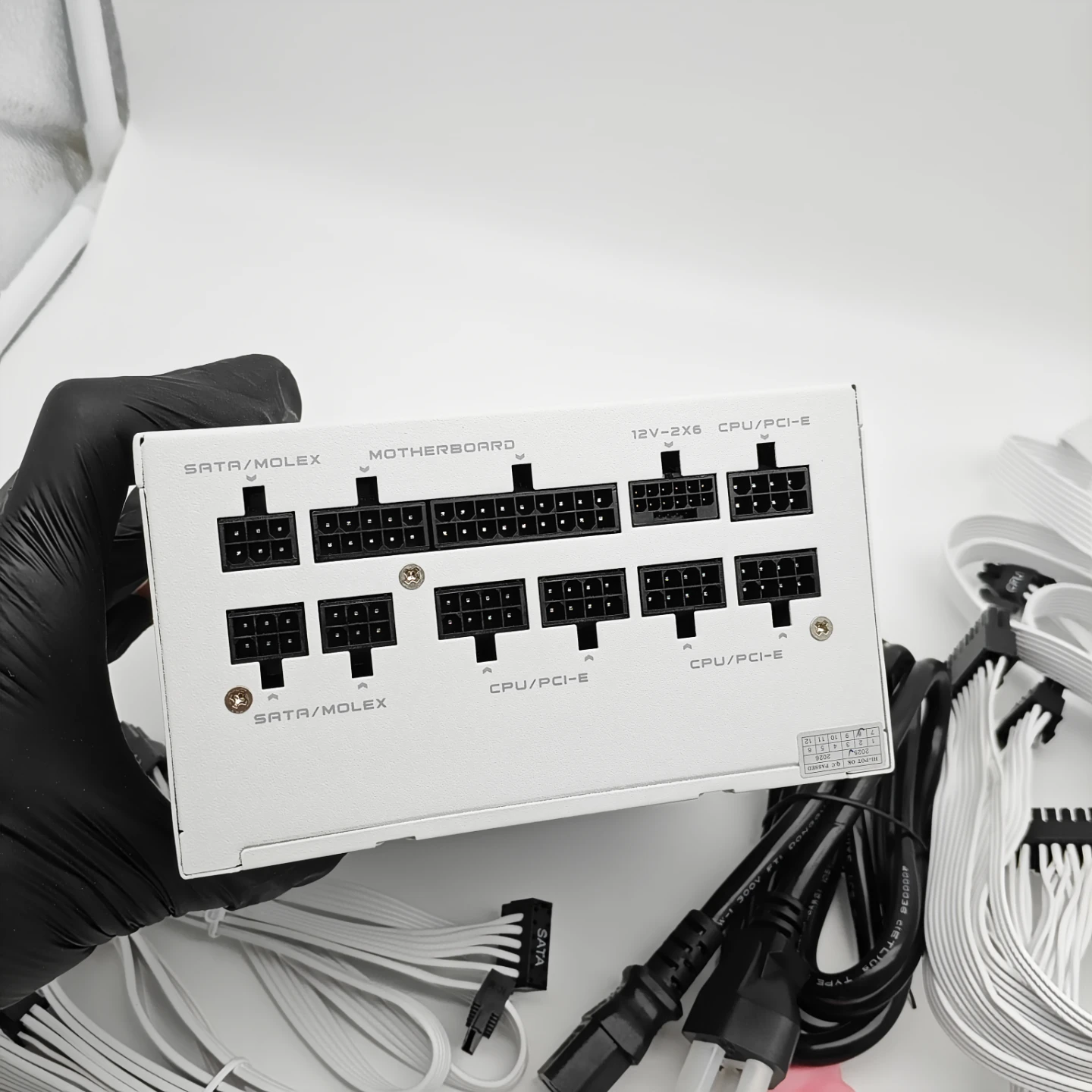 SAMA G1000 ATX 3.1 1000W Power Supply - photo 2
