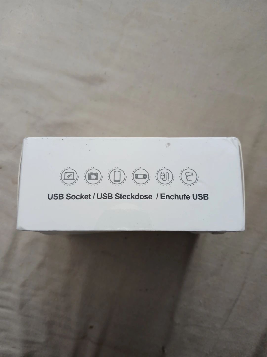 Black Power Strip with 6 Outlets, 4 USB Ports, & 2 USB-C Ports - photo 3