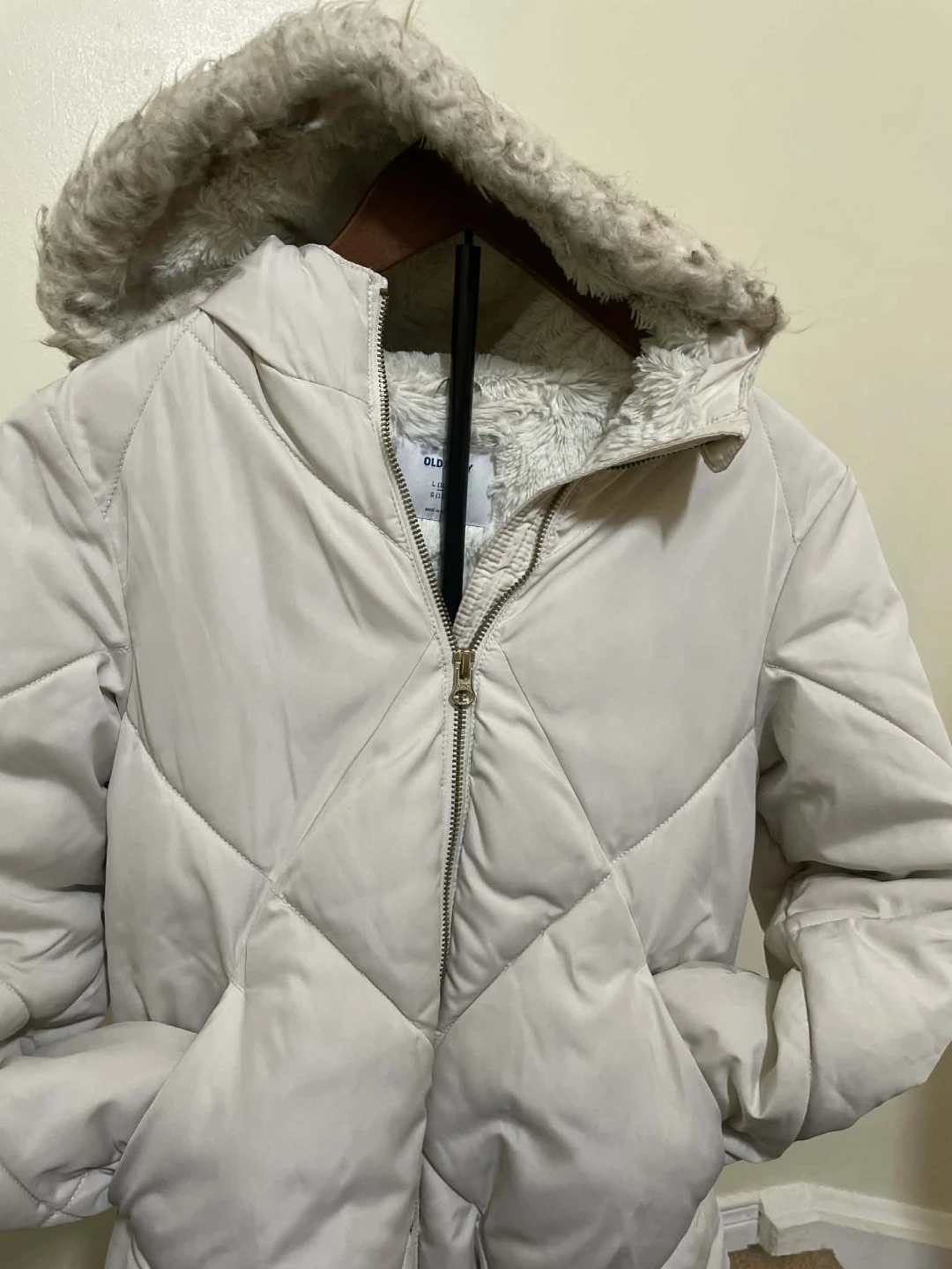 😍 Old Navy Puffer Winter Coat - Size L (10-12)