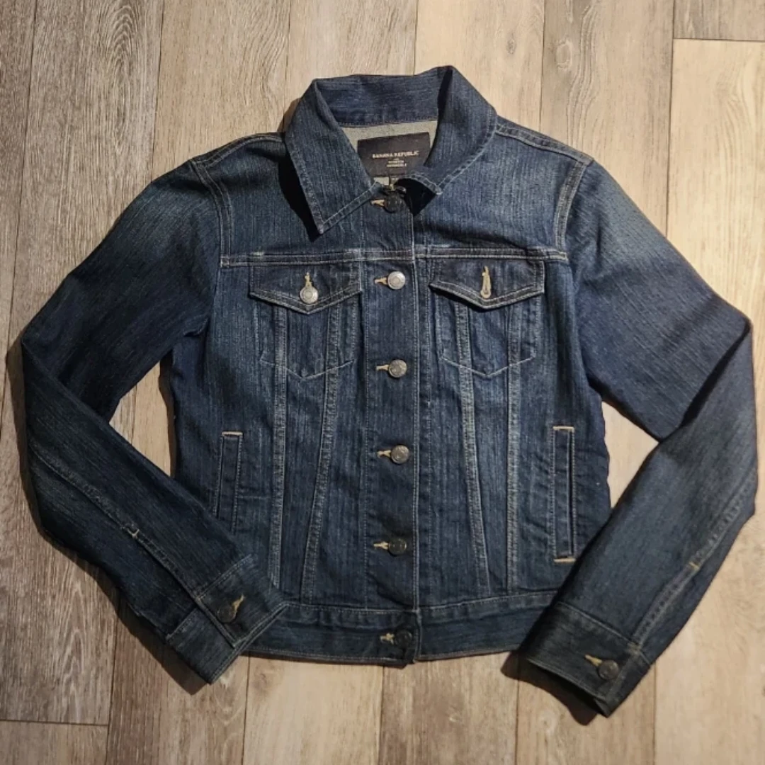 Banana Republic Petite Stretch Denim Jacket - Size S