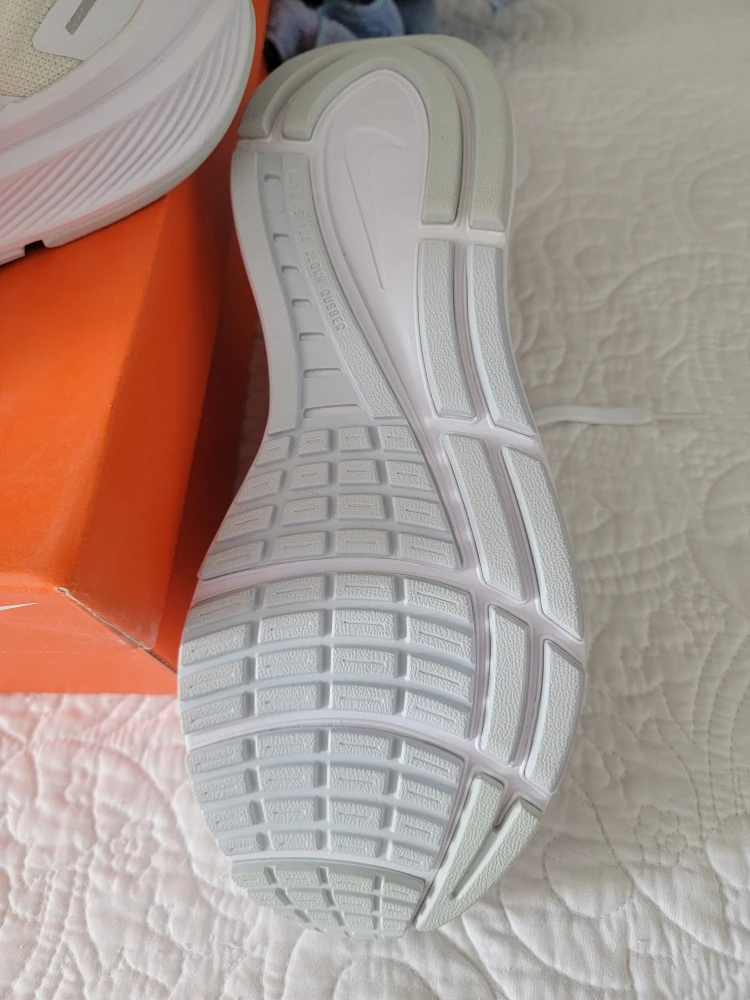 Nike Air Zoom Structure 24 Women's Running Shoes - photo 2