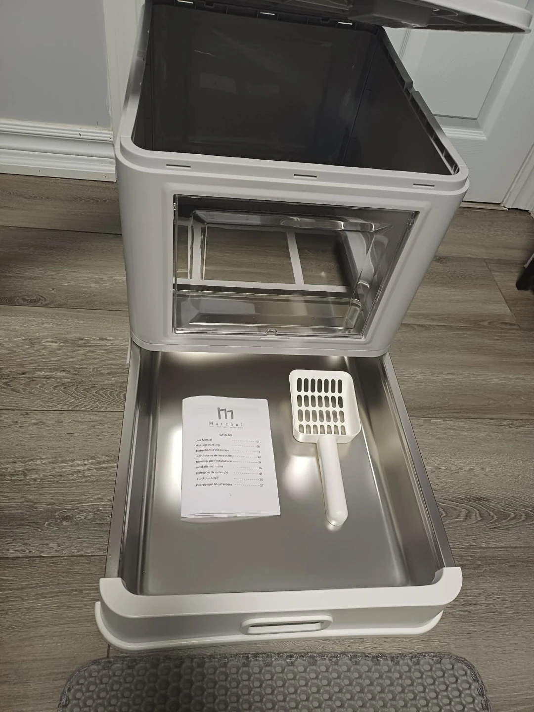 Large Enclosed Cat Litter Box witb Scoop - photo 5