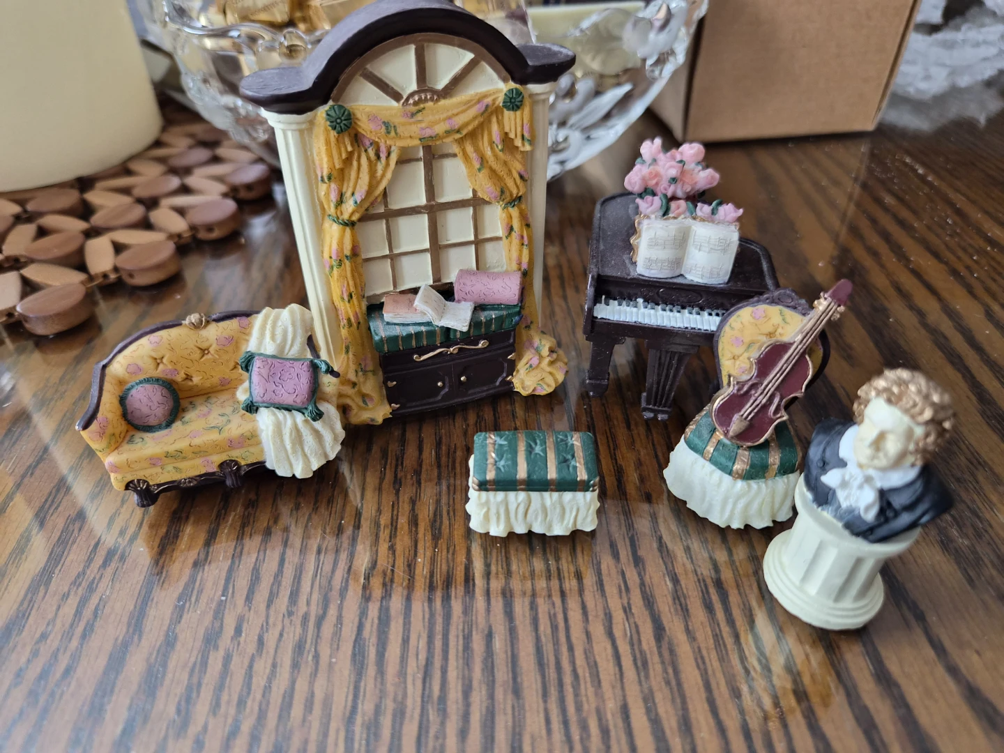 Avon Victorian Memories Collection Miniature Furniture Set