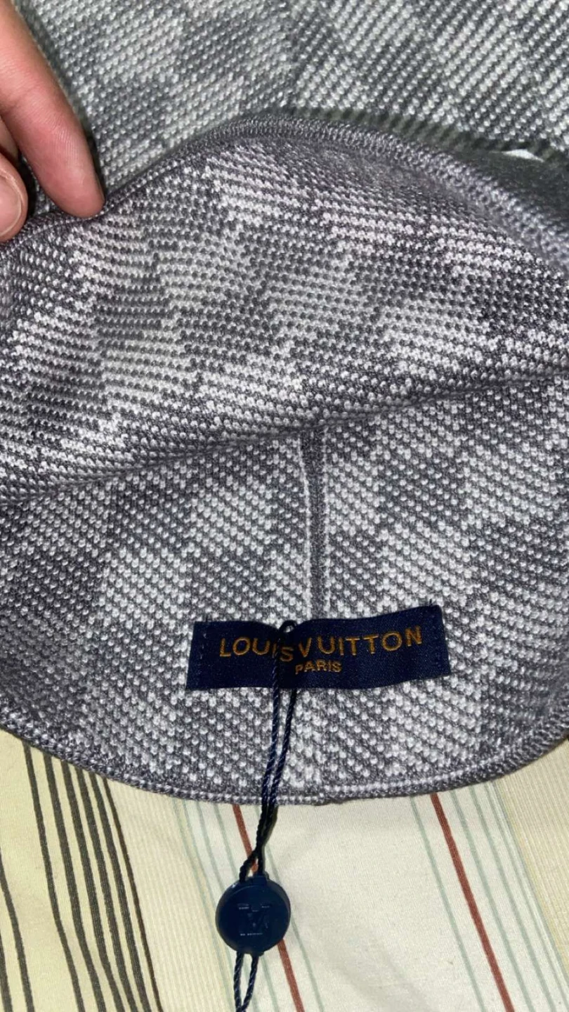 Louis Vuitton Beanie — Brand New - photo 2