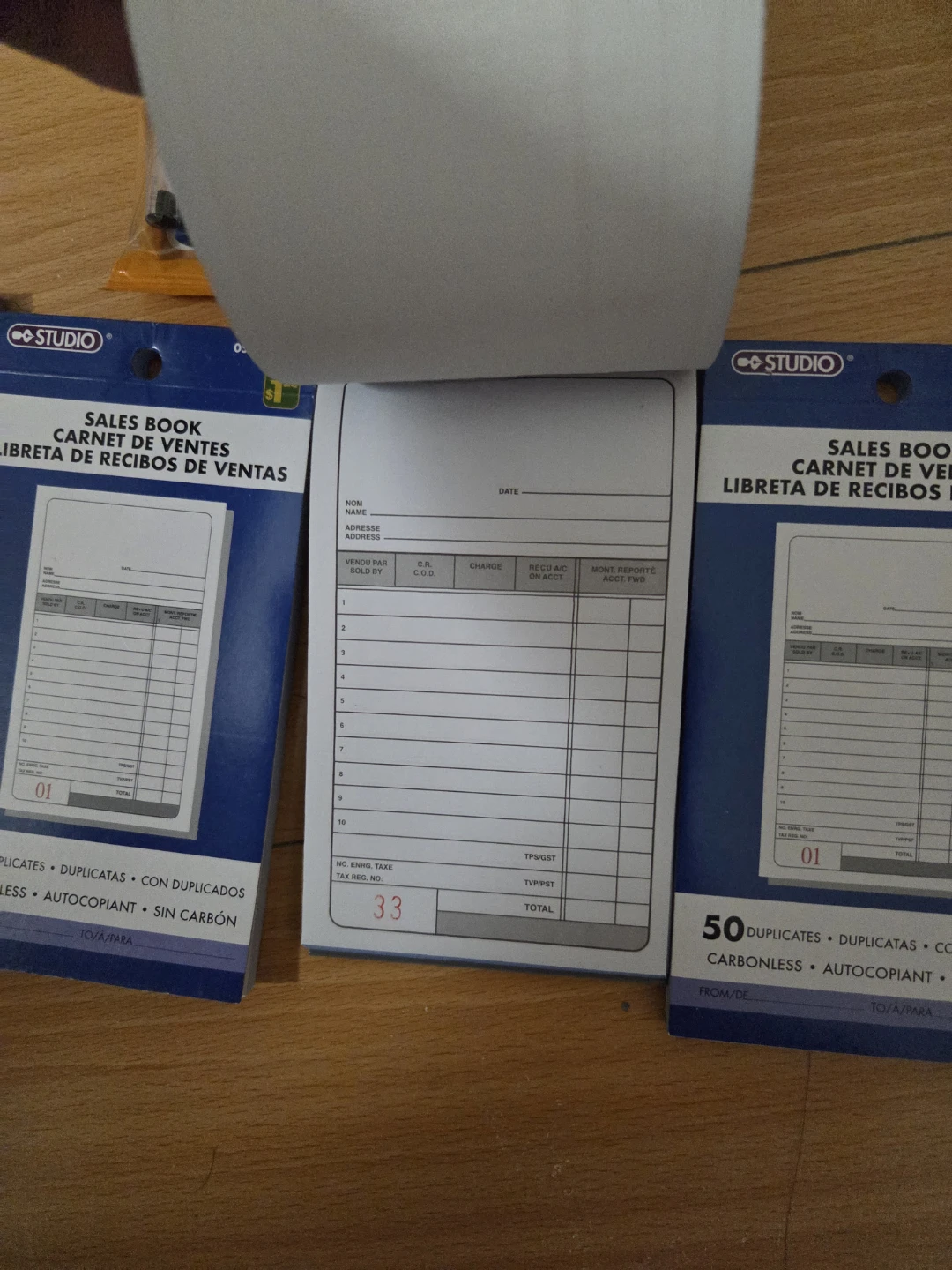 4 sales books (50 Count each) & pack of pens - photo 3