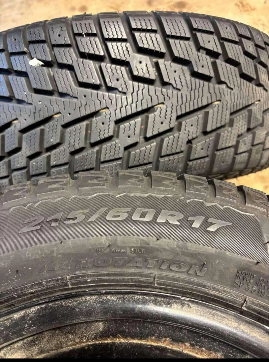 Set of 4 Winter Tires on Rims - 215/60R17 - photo 2