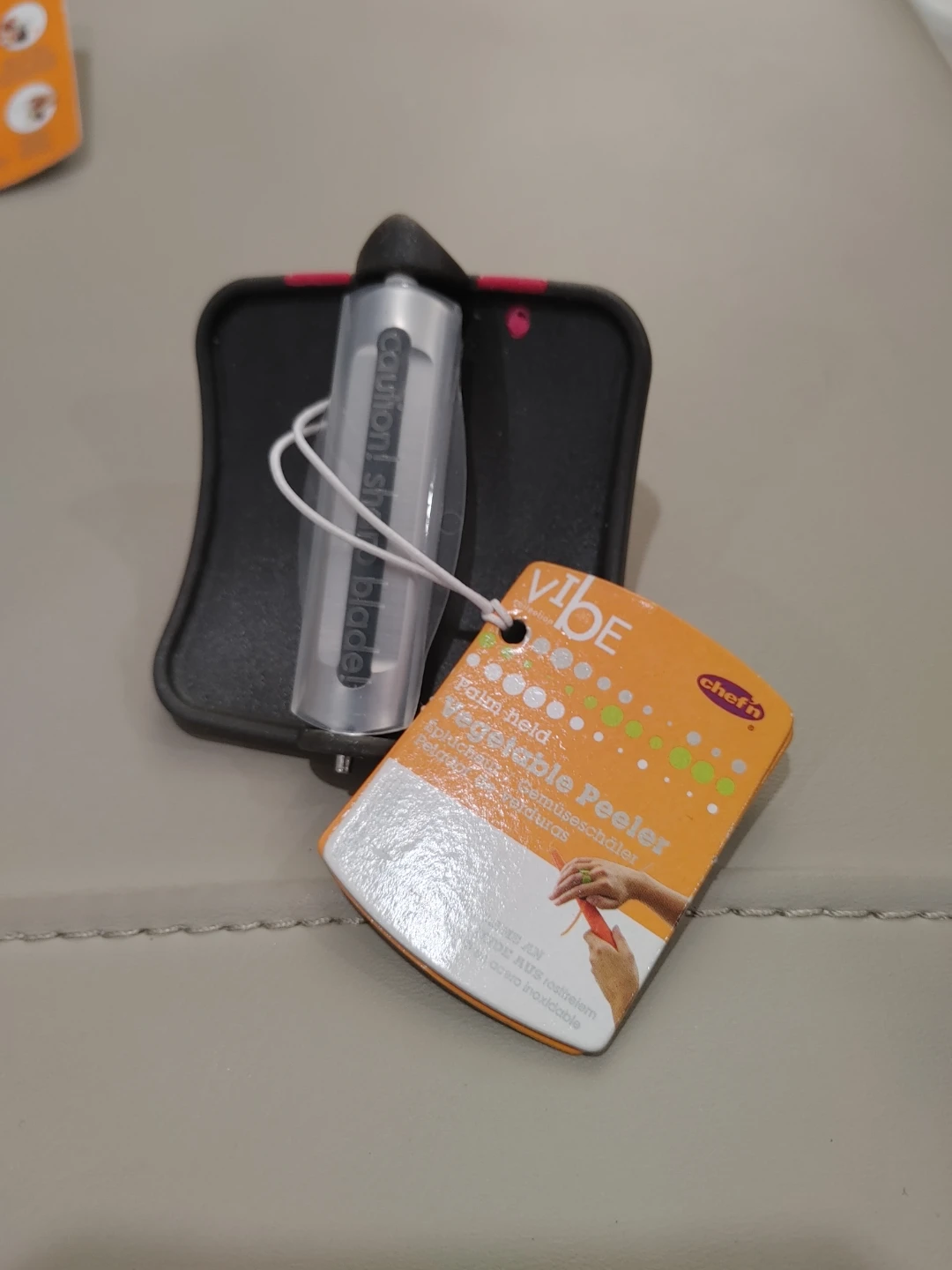 🥕BRAND NEW HOME KITCHEN GADGETS GARLIC CHOPPER & VEG. PEELER🥕 - photo 4