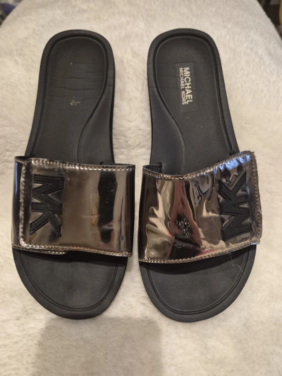Michael Kors MK Slide Sandals size 8