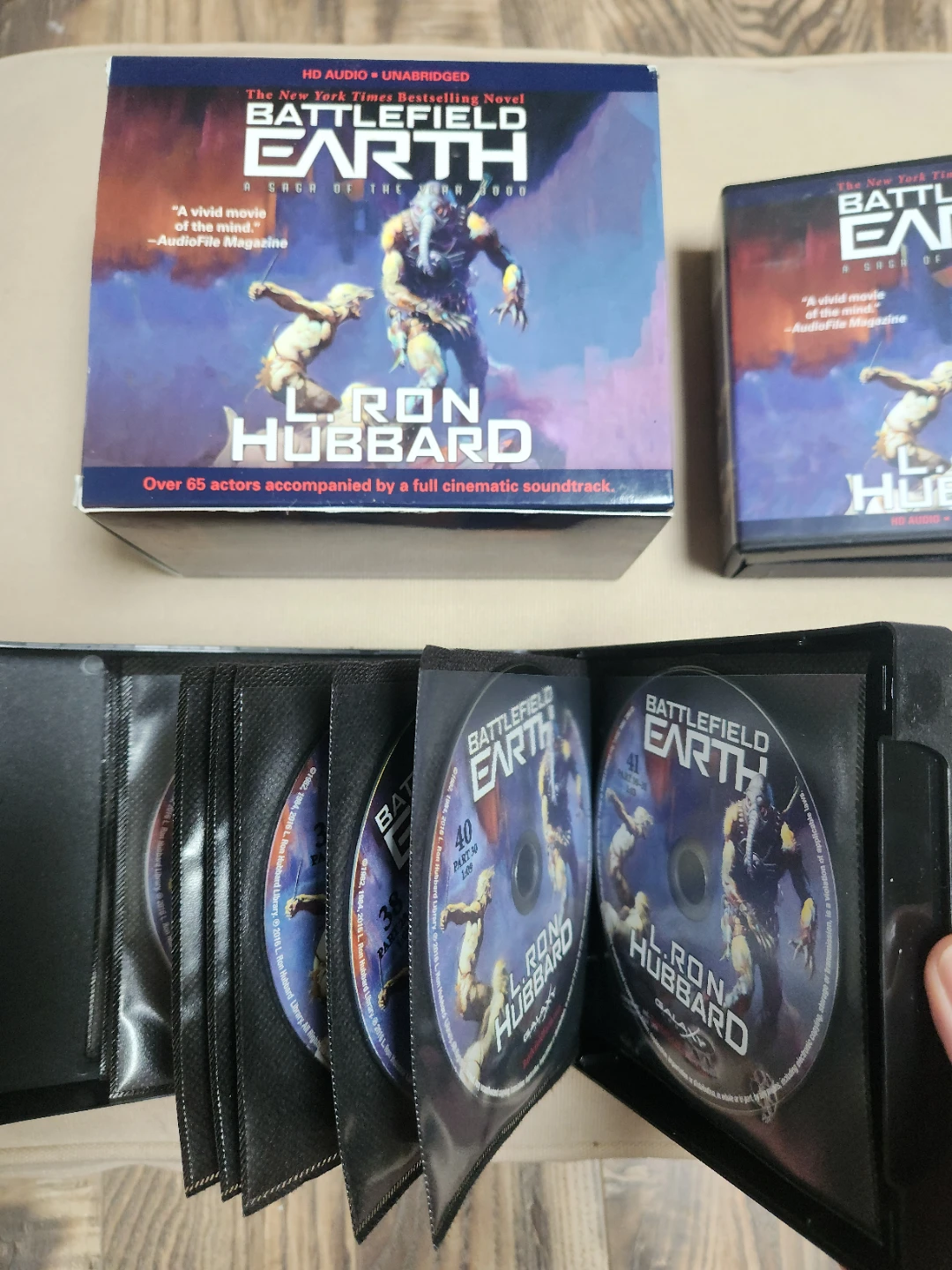 Battlefield Earth A Saga Of The Year 3000 Audiobook CD Set