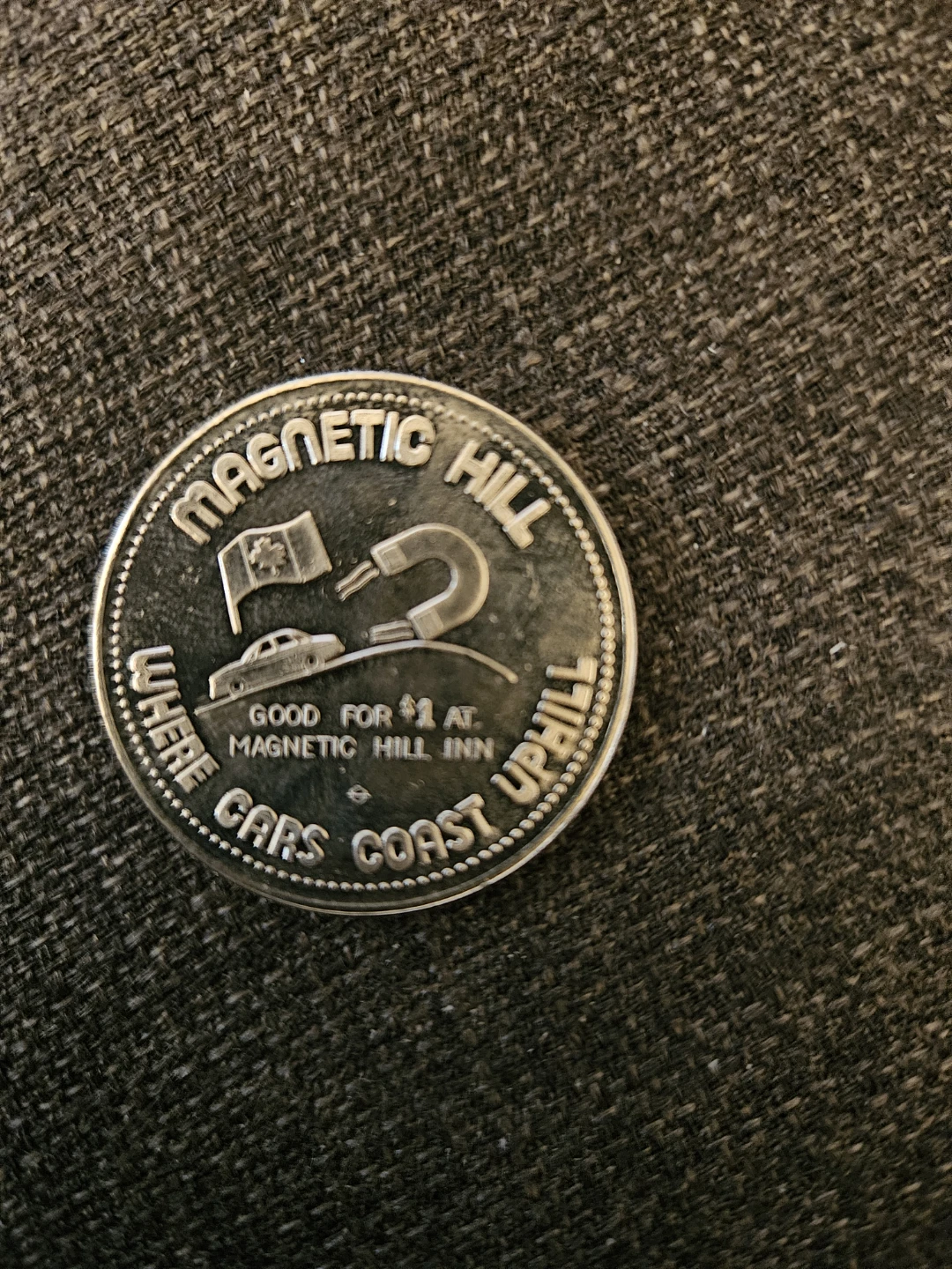Magnetic Hill Inn Dollar Token 1981 New Brunswick - photo 2