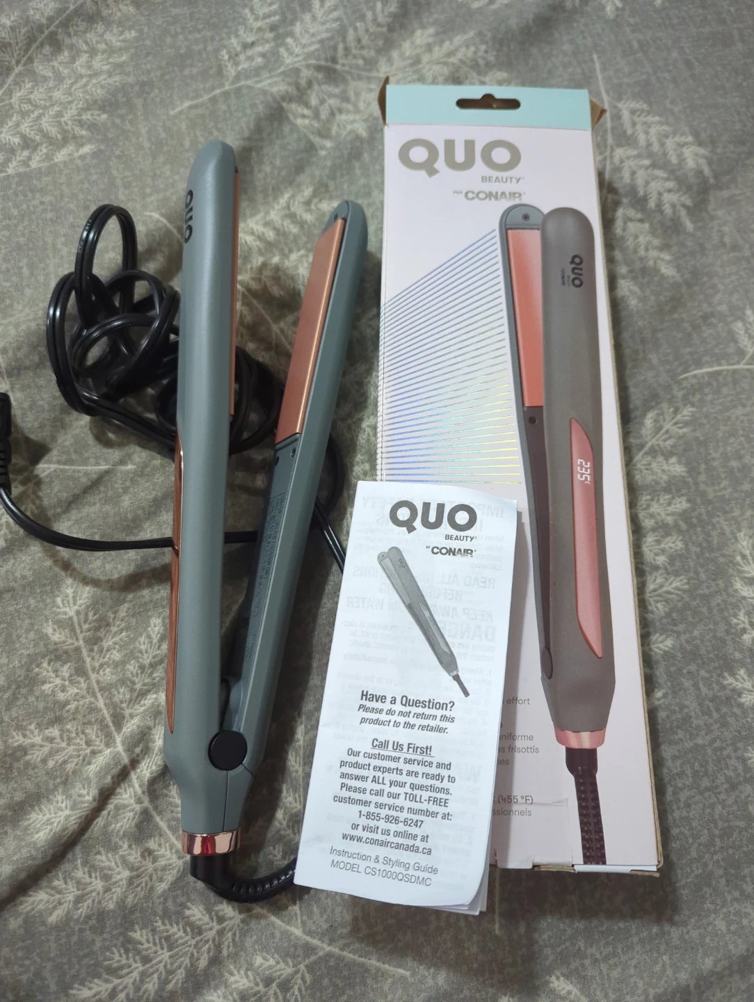 QUO by Conair Flat Iron Hair Straightener