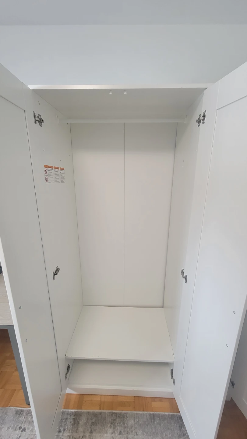 White Mirrored 3-Door Wardrobe - photo 4