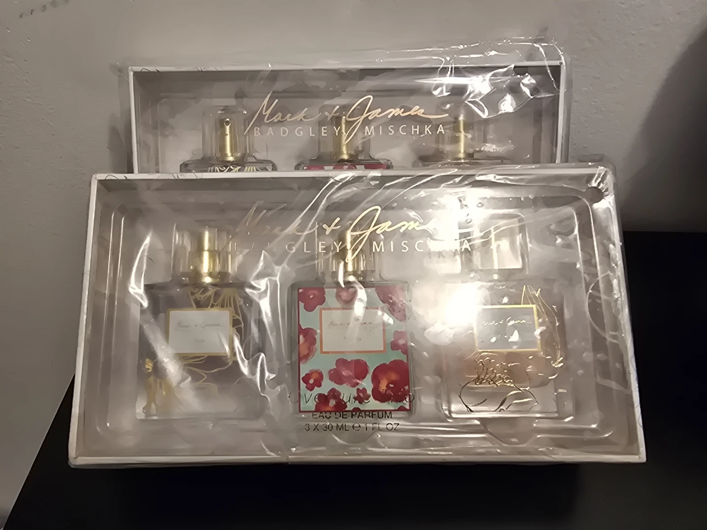 2 sets of Mark&James Badgley Mischka EDP - photo 2