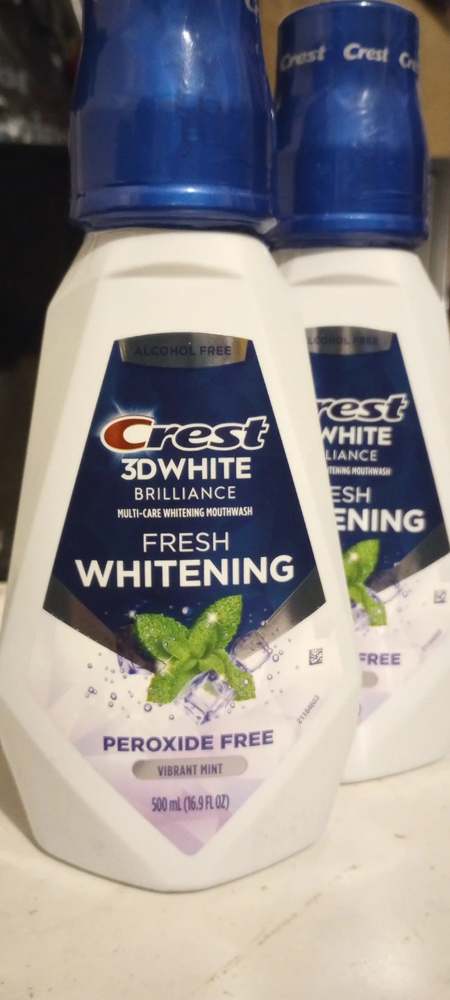 Crest 3D White Brilliance Fresh Whitening Mouthwash - 2 for $8 - photo 2