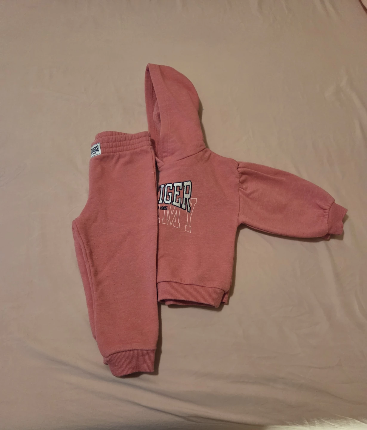 Tommy Hilfiger Pink Sweat Suit Set