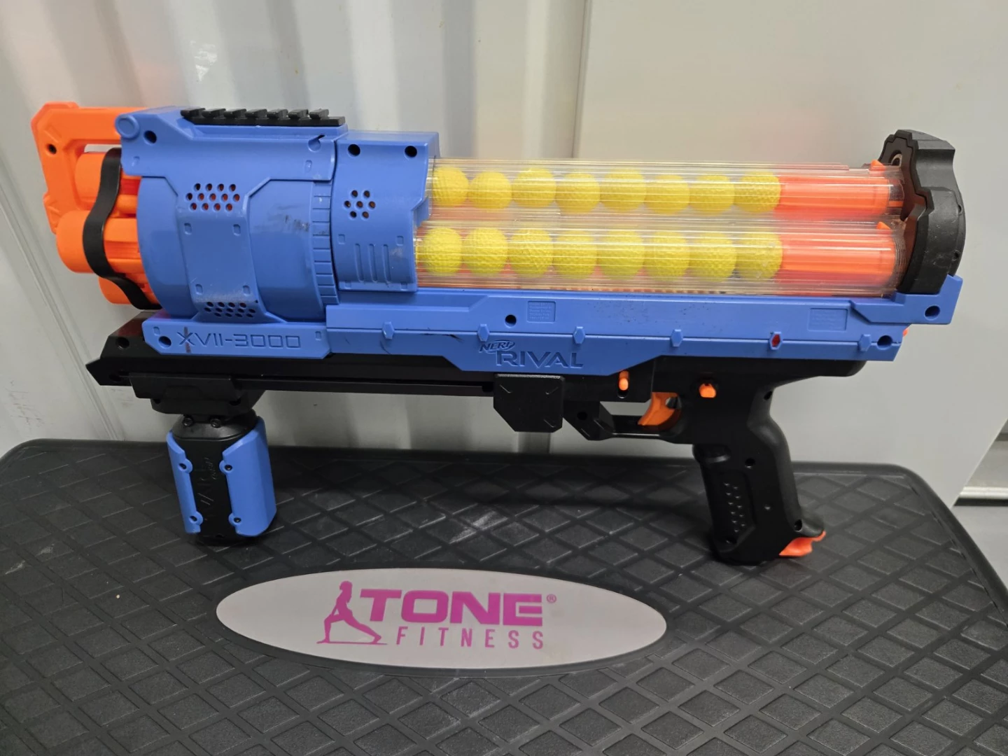 Nerf Rival XVII-3000 Blaster - photo 3