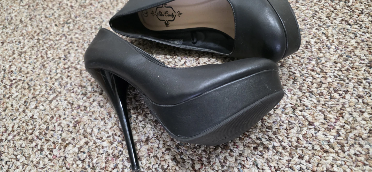 Black Platform High Heels Size 7 - photo 3
