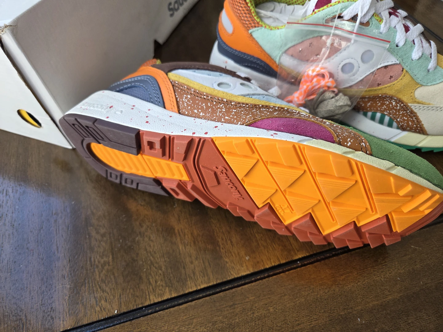 Saucony Originals "Shadow 6000" "Sweet " "Street" Sneakers - photo 5