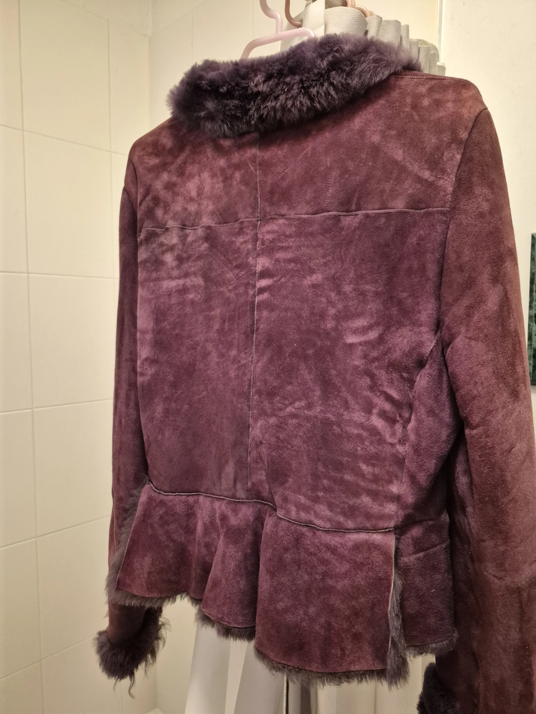 Giorgio Armani Suede and Fur Jacket - photo 3