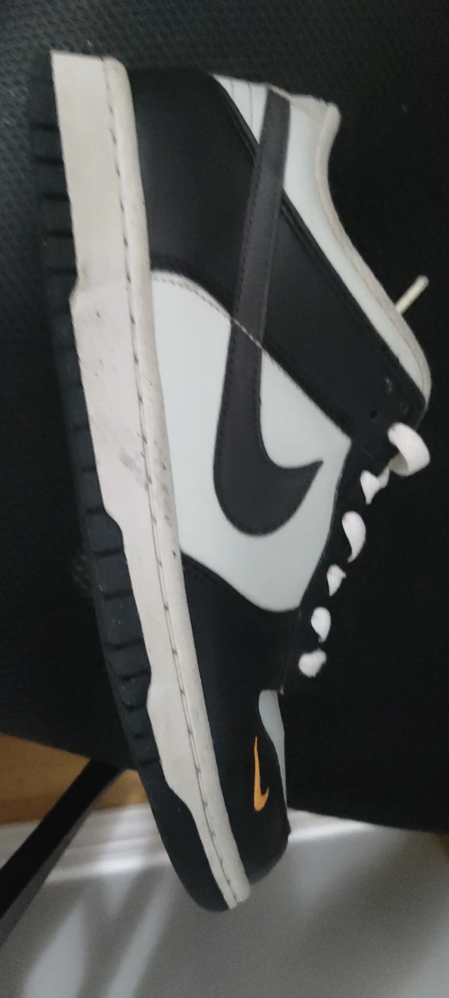 Nike Dunk Low White Black Orange - photo 3