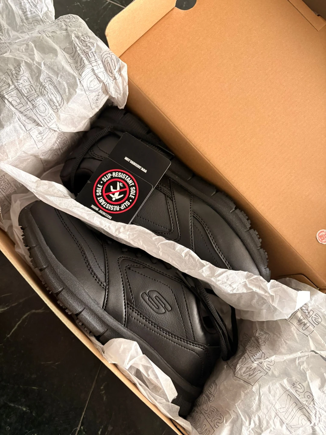 Skechers Work Shoes – Wide Fit - photo 2