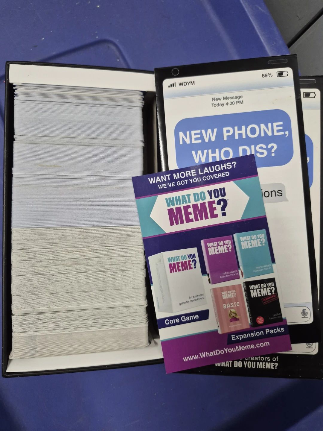 New Phone, Who Dis? Adult Party Game - photo 3