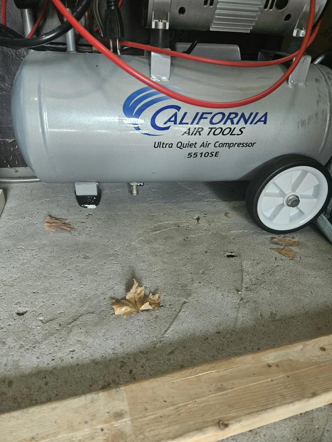 California Air Tools 5510SE Ultra Quiet Air Compressor - photo 2