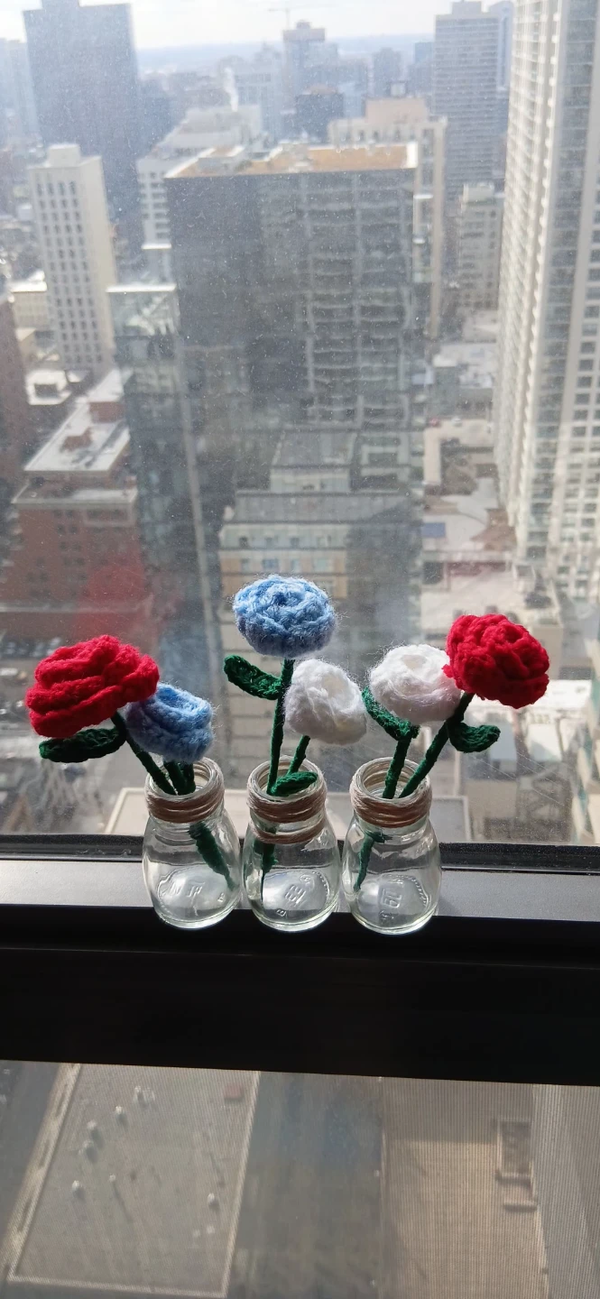 Crocheted Flowers in Mini Jars - photo 3