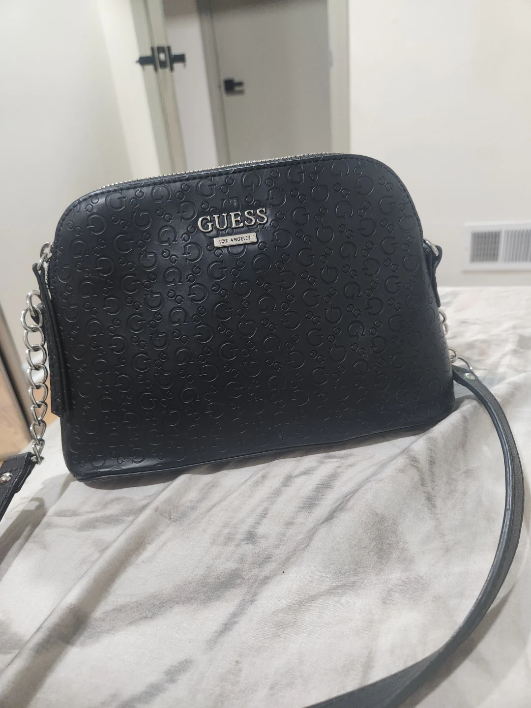 Black Guess crossbody purse🧡 - photo 2