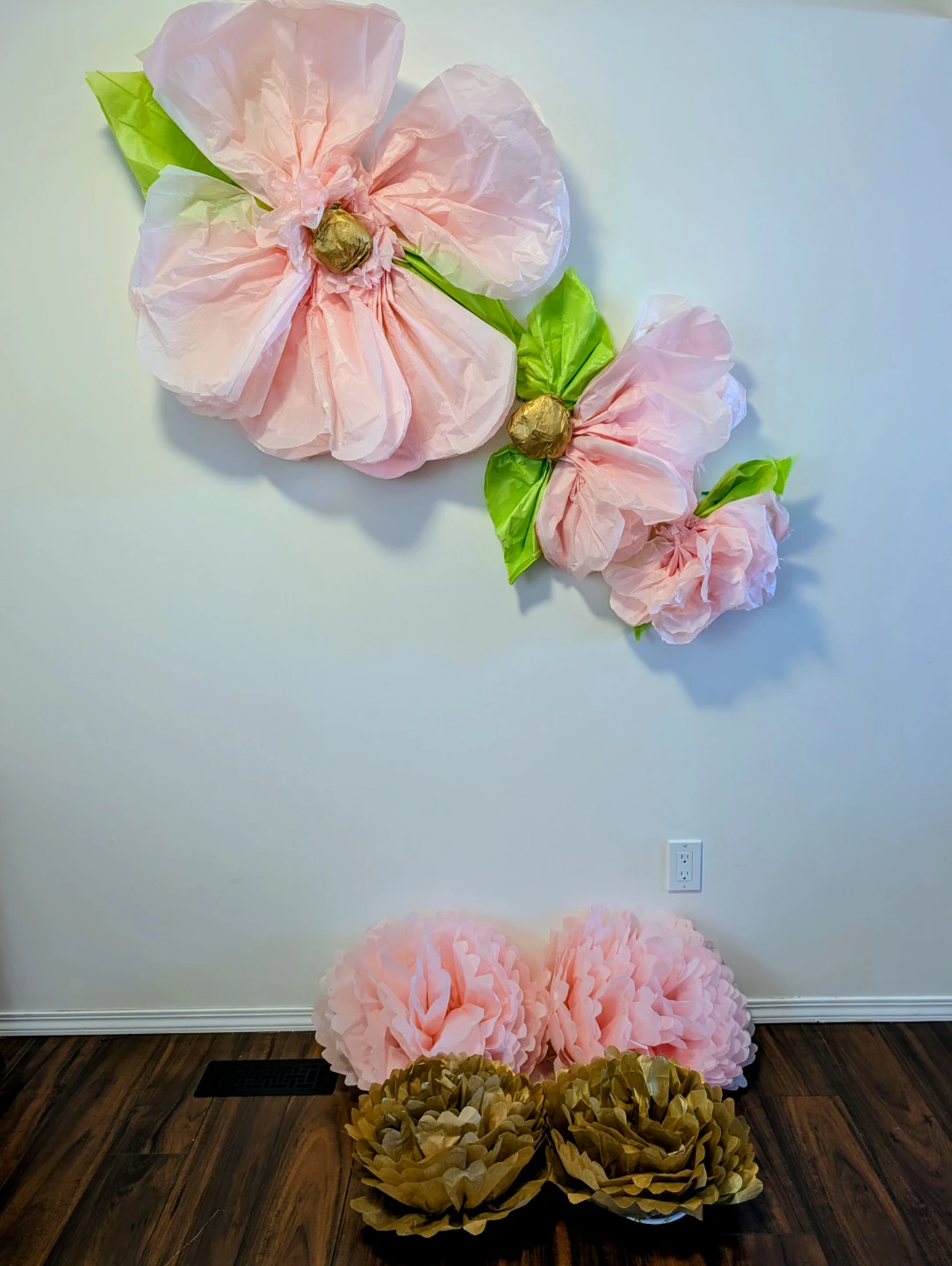 Party Decorations Bundle - Tissue Paper Pom Poms - photo 3
